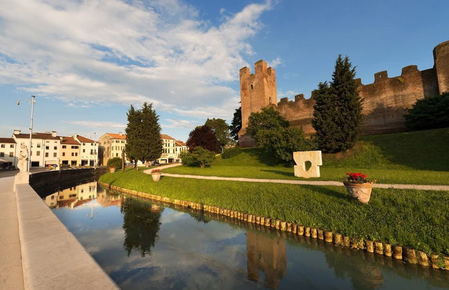 Entire Accommodation in Castelfranco Veneto - Foto 12