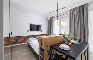 Foto 3 - GO Apartments Studio Cracow by Renters