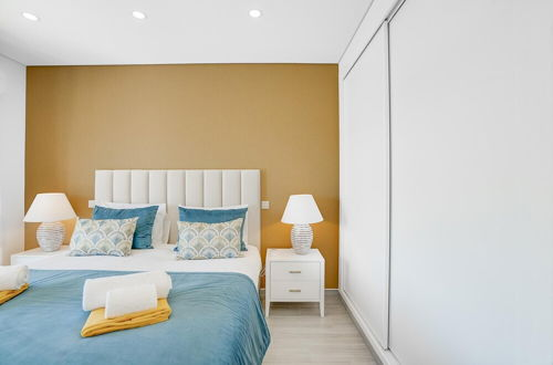 Foto 46 - Luxurious 4 bed Villa in Loul