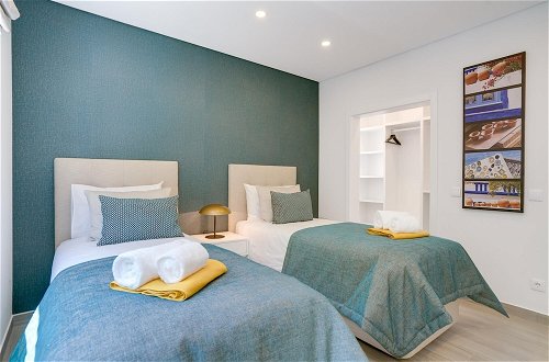 Foto 16 - Luxurious 4 bed Villa in Loul