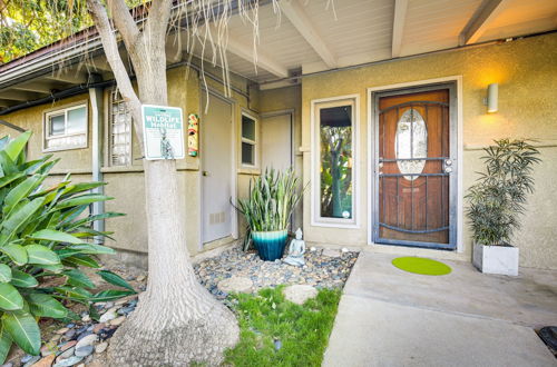 Photo 18 - Inviting Vista Home With Pool: 10 Mi to Oceanside