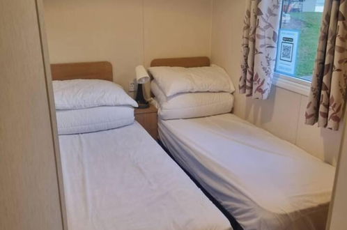 Foto 5 - Stunning 8 Berth Caravan in Poole