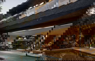 Foto 1 - Black Villas Canggu Beach by OXO