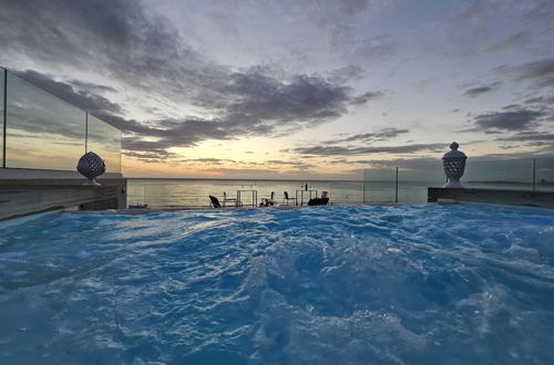 Photo 46 - Villa Dune Luxury Roof Top Pool Wellness