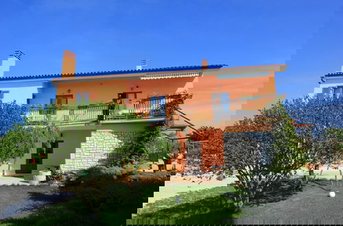 Photo 19 - Nice Apartment With Large Garden