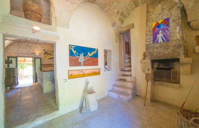 Masseria Le Palmentelle Pool And Garden - Photo 25