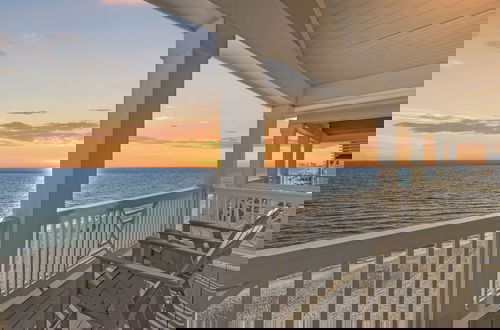 Foto 44 - Pineapple Paradise! 6BR 7BA Beachfront House! Private Pool! Grill! Sleeps 16!