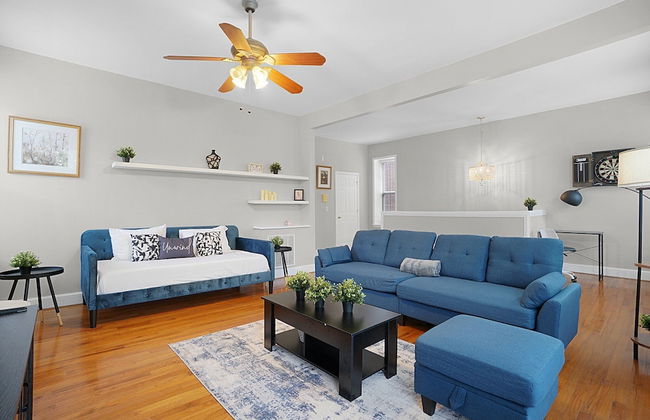 Spacious 3-Bedroom with King Bed - Foto 15