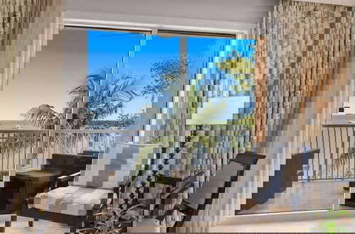 Foto 10 - Ocean Front 2BR Residence