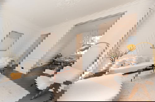 Foto 2 - Elegant and Bright 3-bed Flat Near Sloane Square