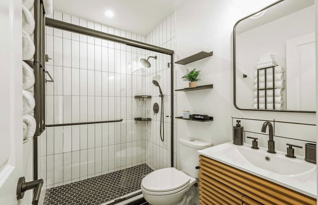 Hot Tub, Lake Access + Community Amenities Somerset Lodge by Avantstay - Foto 24