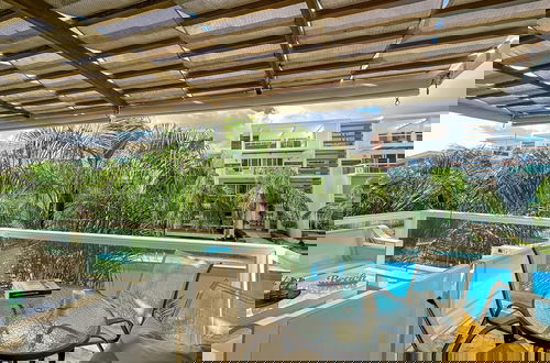 Foto 41 - Incredible 3 BR Penthouse w BBQ Jacuzzi