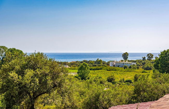 Siar The Large Villa - Photo 4
