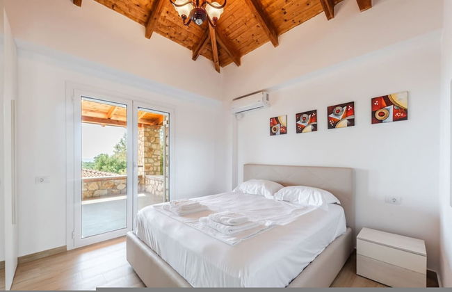 Siar The Large Villa - Photo 9