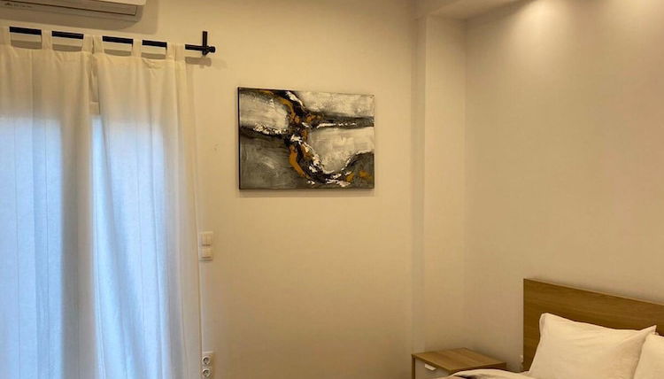 Foto 1 - Elysian Apartment - At067