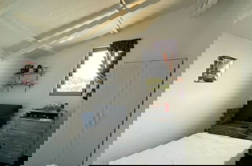 Photo 3 - Simple Stay Vari s House