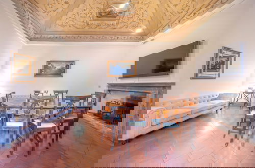 Photo 44 - Raffaello