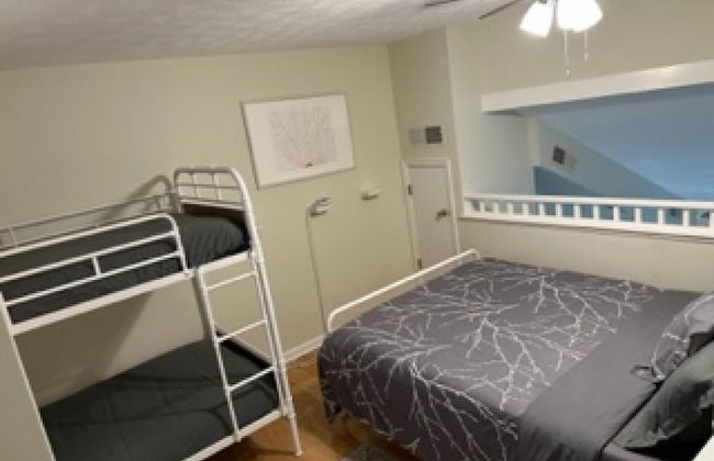 Condo Wintergreen pet Friendly Pool Access - Photo 18
