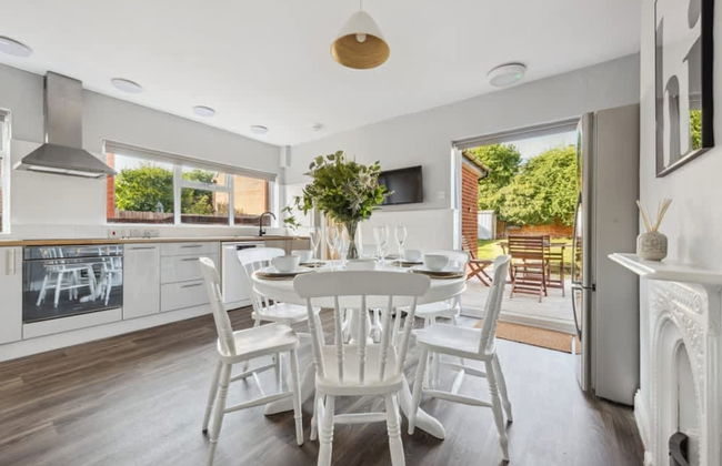 Fern House - Cosy 3 Bedroom House With Garden - Foto 2