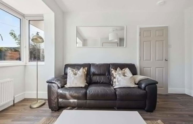 Fern House - Cosy 3 Bedroom House With Garden - Foto 8