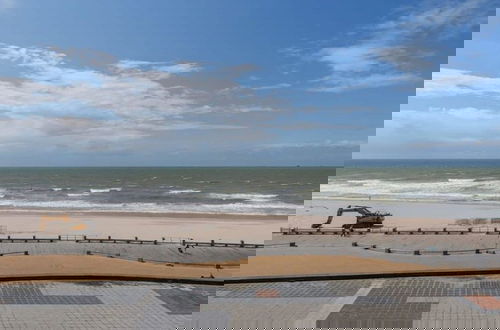 Foto 19 - Bright Seaview Apartment in Oostende