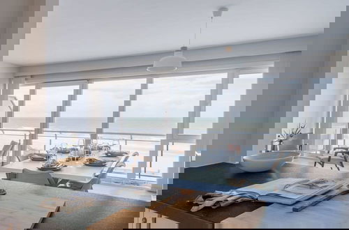 Foto 40 - Bright Seaview Apartment in Oostende