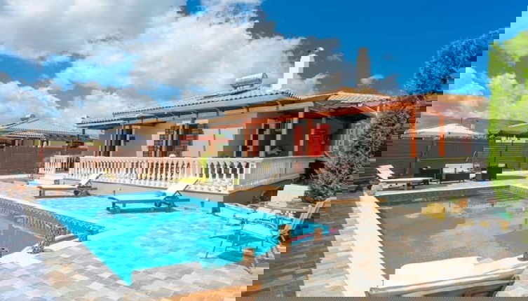 Foto 1 - Villa Mansion With Private Pool