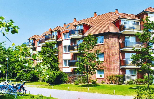 Apartment in Cuxhaven With Community Pool - Photo 1