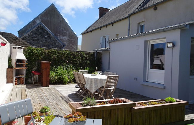Stone House in Bricqueville Near Sandy Beach - Foto 12