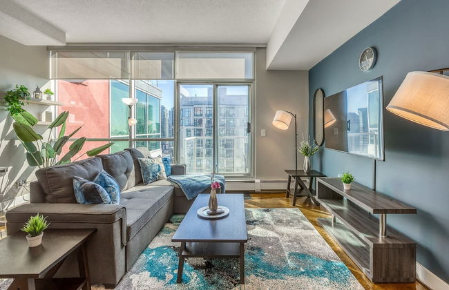 Incredible Views From This Downtown Condo - Foto 7