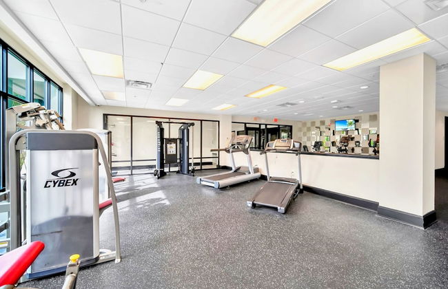 3BR Condo - Pool Sauna Gym - Near Disney - Foto 31