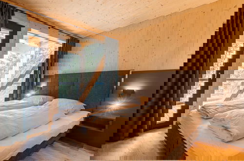 Photo 4 - Inviting Chalet With Sauna