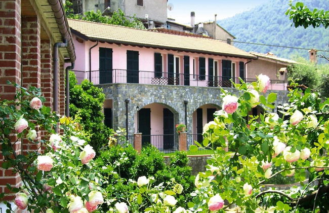 Apartment in Castellaro With Garden - Foto 26