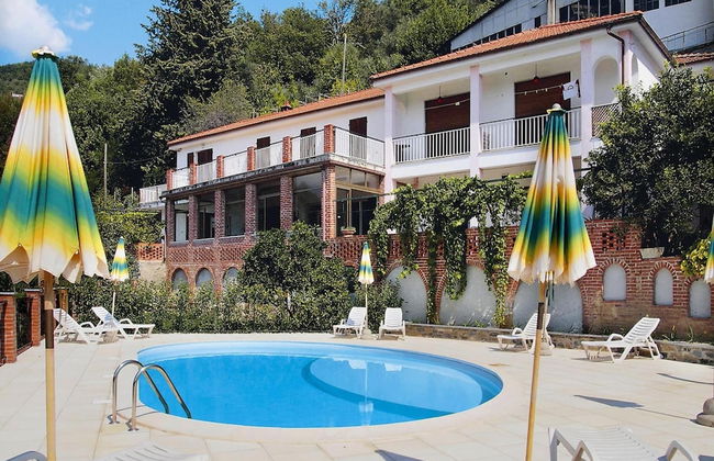 Apartment in Castellaro With Garden - Foto 17