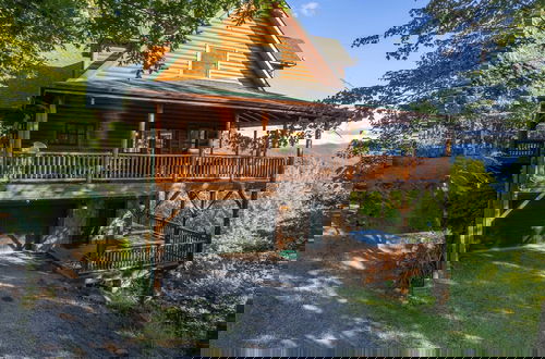 Foto 24 - Luxury 4200 Sqft Log Cabin on 50 Acres Sleeps 16