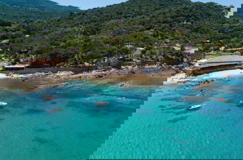 Foto 7 - Chalet With Direct Access to the sea