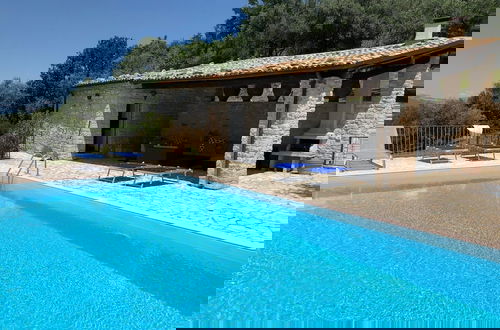 Foto 50 - Gorgeous Mansion in Ripabottoni With Swimming Pool