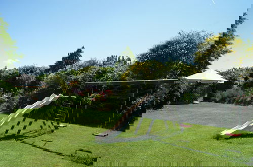 Photo 38 - Nice Apartment With Pool and Beautiful Garden
