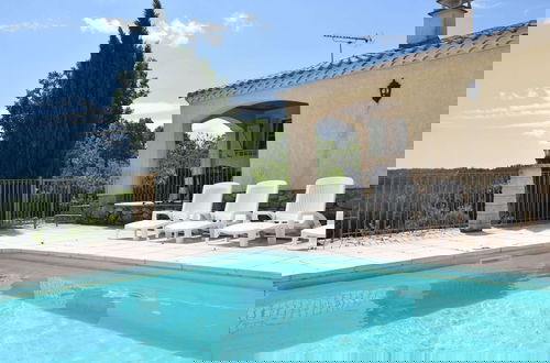 Foto 40 - Peaceful Holiday Home in Les Vans, Ardeche With Pool