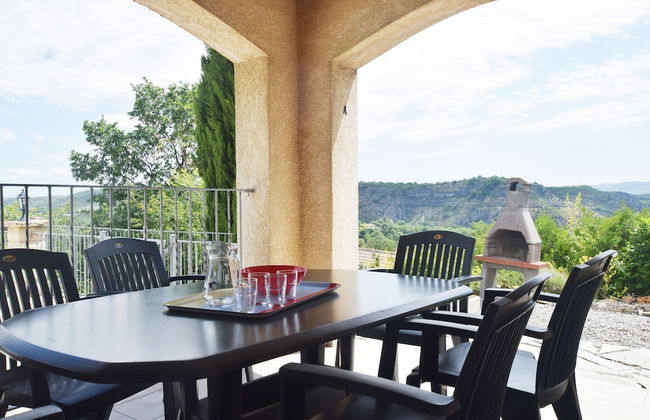 Peaceful Holiday Home in Les Vans, Ardeche With Pool - Photo 30