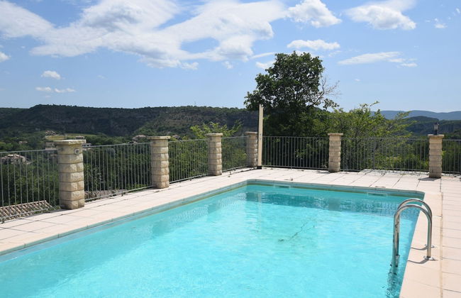 Peaceful Holiday Home in Les Vans, Ardeche With Pool - Photo 36