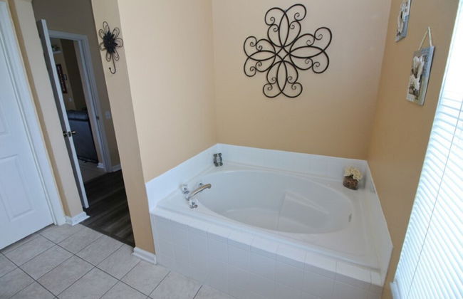 Luxury Villa Private Pool And Great Game Room - Foto 16