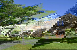 Foto 1 - Charming Stone House With Terrace and Garden, Lussan