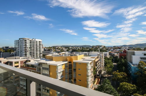 Photo 26 - Urban Edge Apartments by Urban Rest