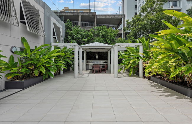 The Oasis Apartments - Photo 52