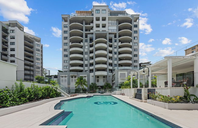 The Oasis Apartments - Photo 42