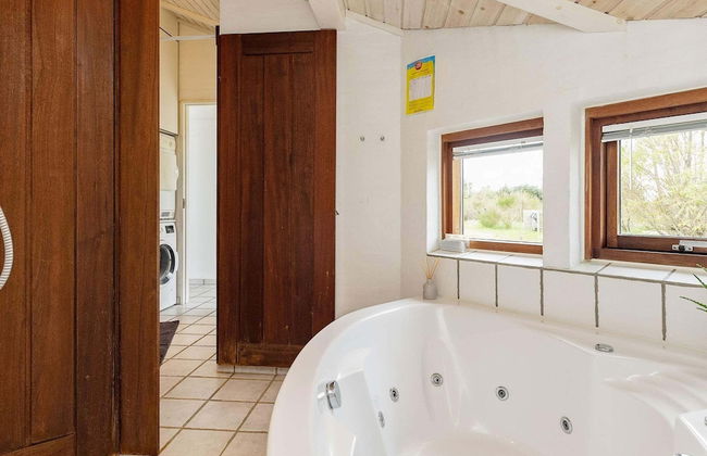6 Person Holiday Home in Hjorring - Foto 8