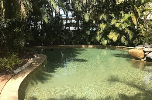 Foto 16 - Palm Villas Resort