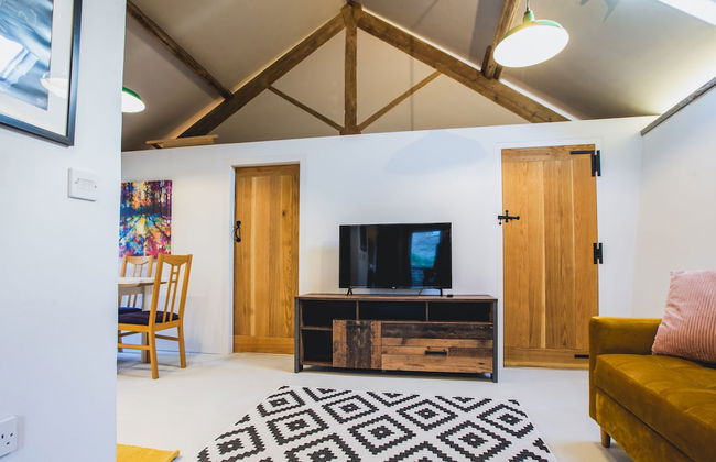 17th Century Cartshed Nestled In Welsh Countryside - Foto 6