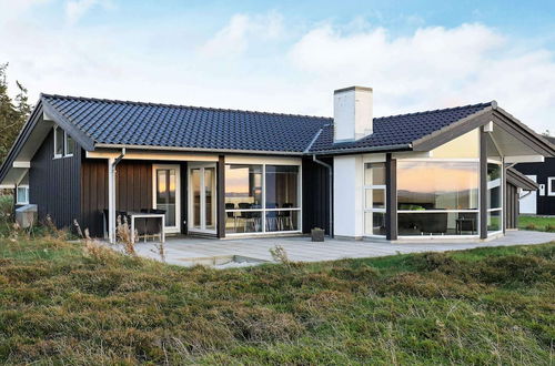 Photo 1 - Vibrant Holiday Home in Jutland near Sea